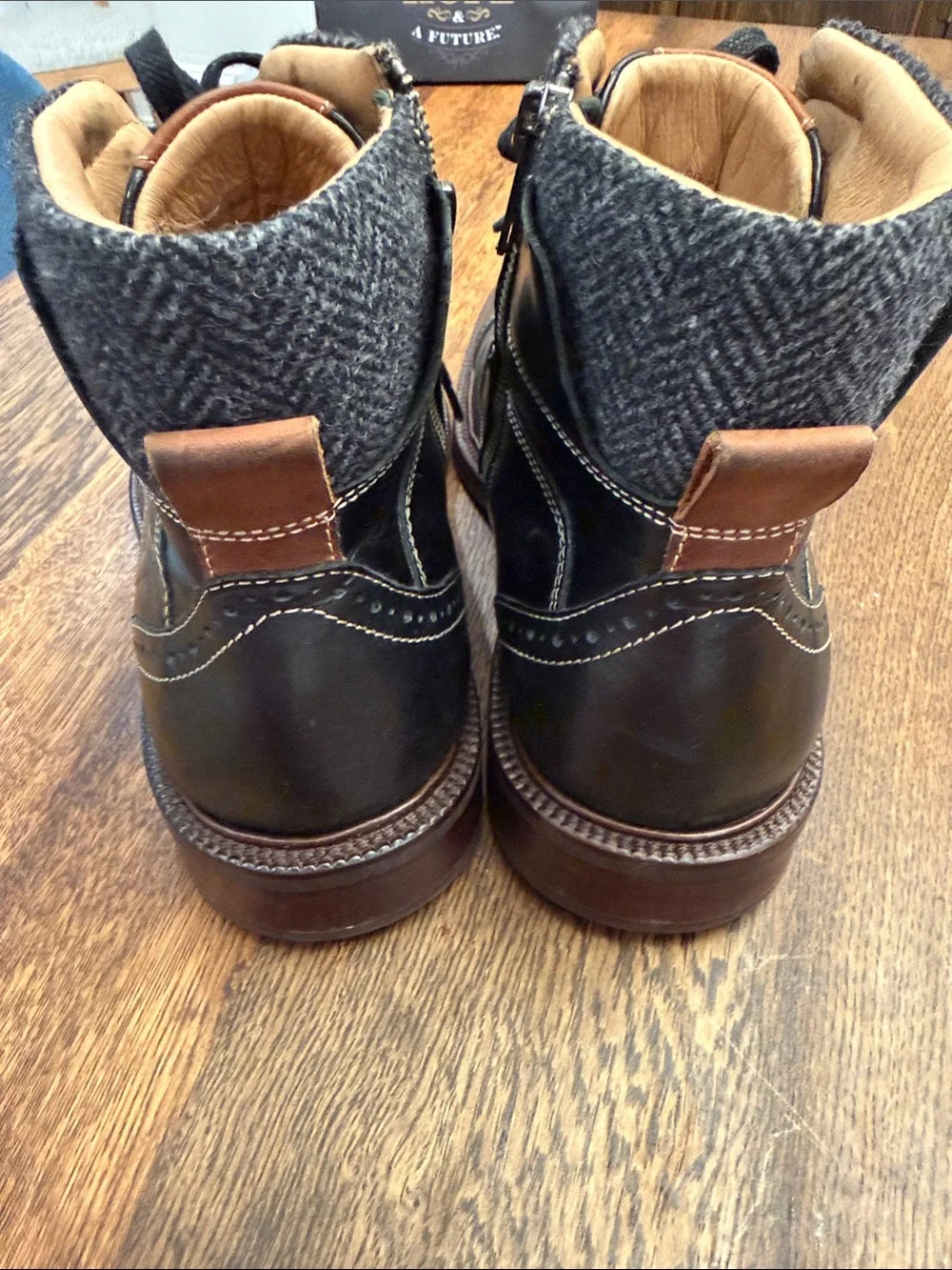 Johnston & Murphy Warner Black Leather Cap Toe Zip Boots Mens Size 10.5M